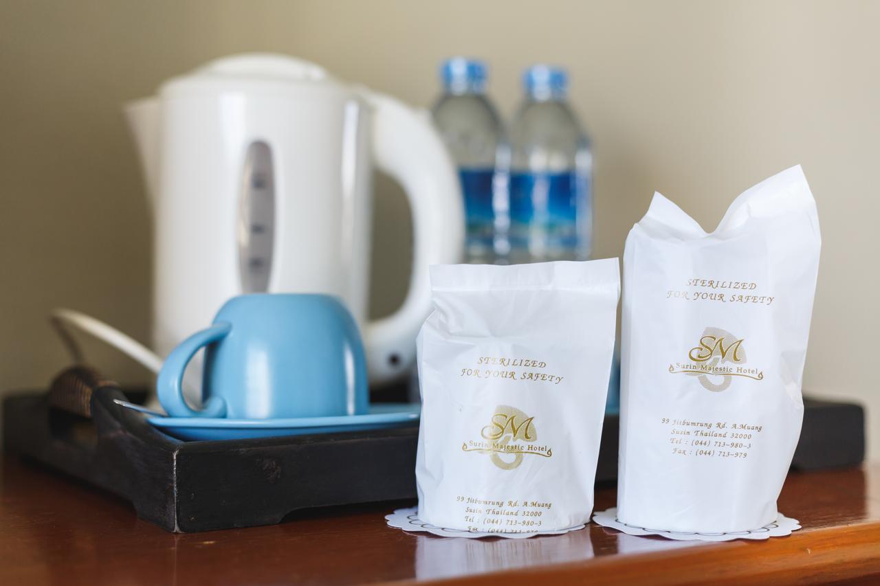 Surin Majestic Hotel エクステリア 写真